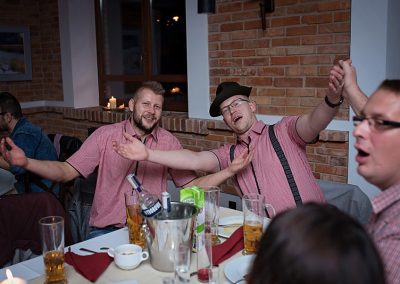 piwo-stroje-ludowe-mazury-hotel