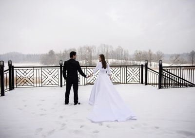para-młoda-ślub-mazury-miłość-folwark